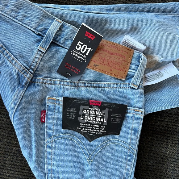 Levi’s jeans brand new - Picture 2 of 4